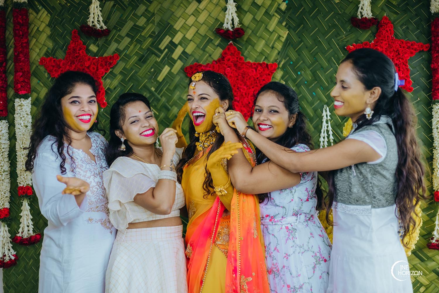 Bride-sister-dress-kerala-cousin-bridesmaid-dresses-kerala-kerala-wedding-  Dress-for-brides-sister-bridesmaid-dresses-patterns-in-kerala WedAbout |  truongquoctesaigon.edu.vn