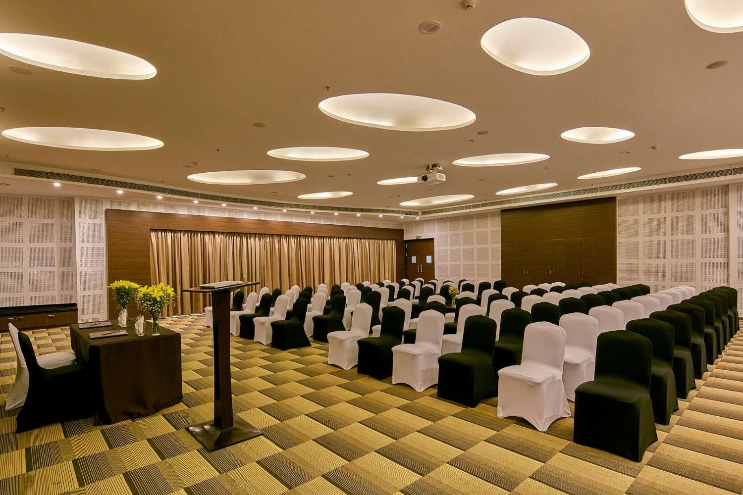 Luxurious resort weddings in Bangalore