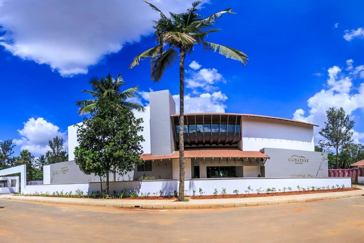 Panorama view of Signature Club Resort in Bangalore