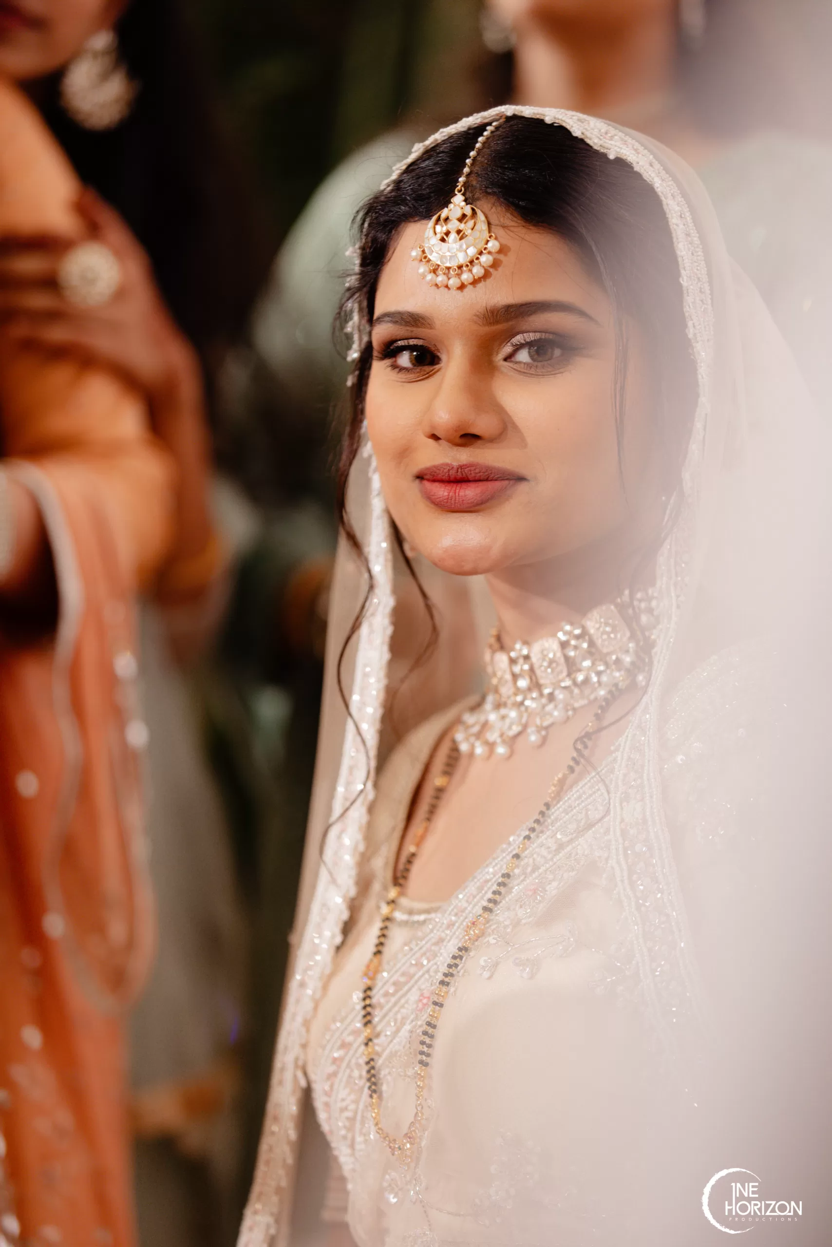 750+ Muslim Wedding Dress Stock Photos, Pictures & Royalty-Free Images -  iStock