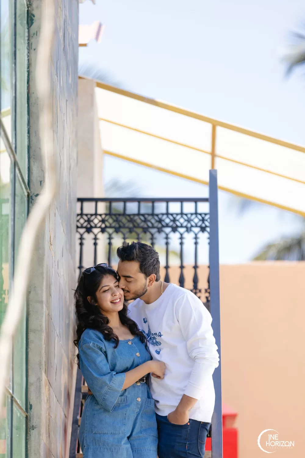 10 Captivating Pre-Wedding Photoshoot Outfit Ideas for Couples