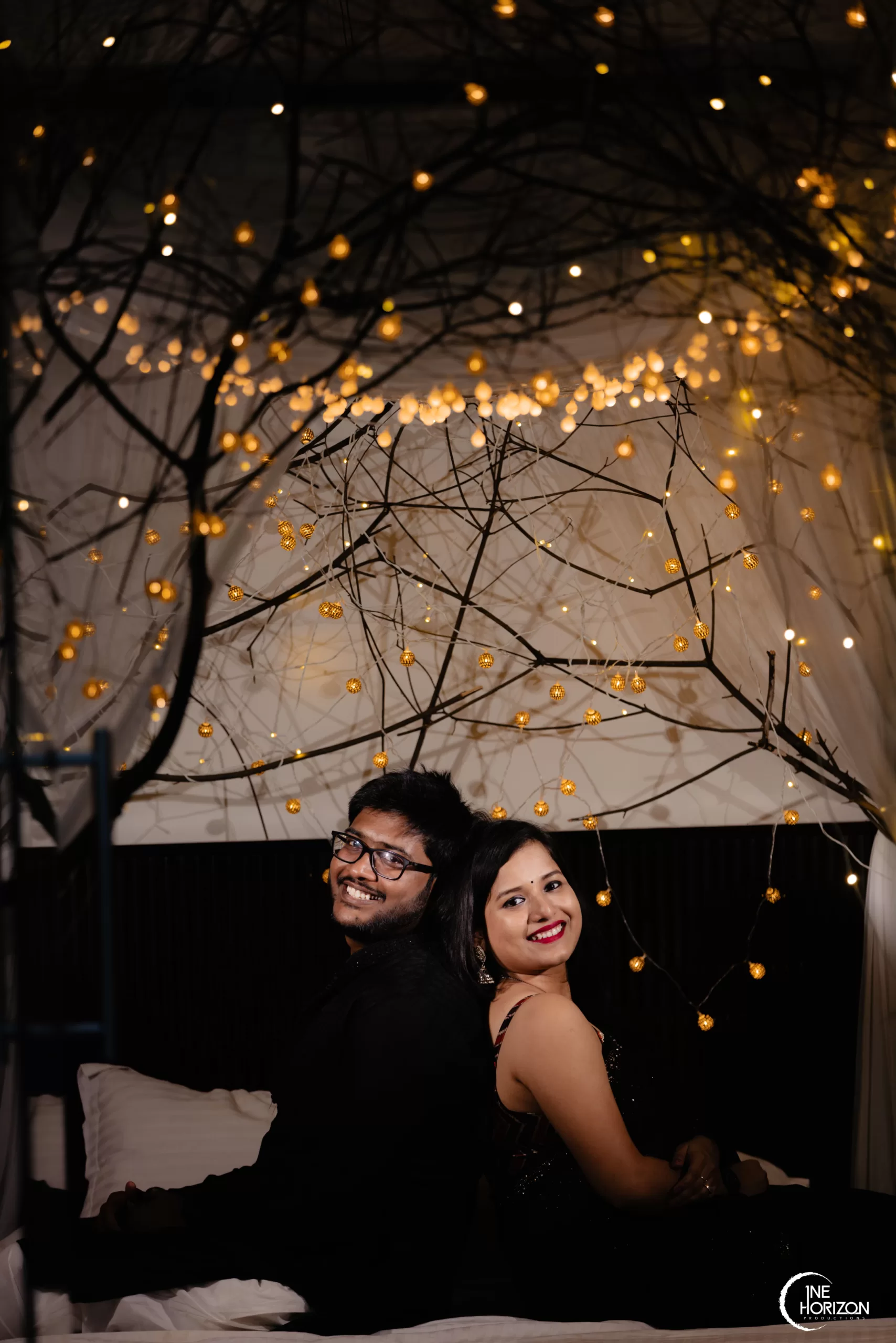 Romantic pre wedding shoot poses that everyone love to try - Simple Craft  Idea-sonthuy.vn