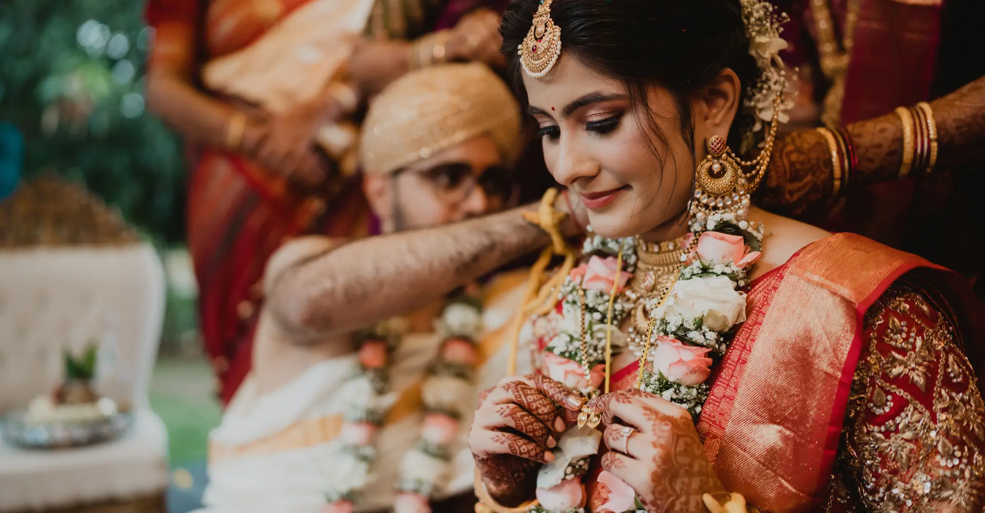 Tied-knot wedding photography