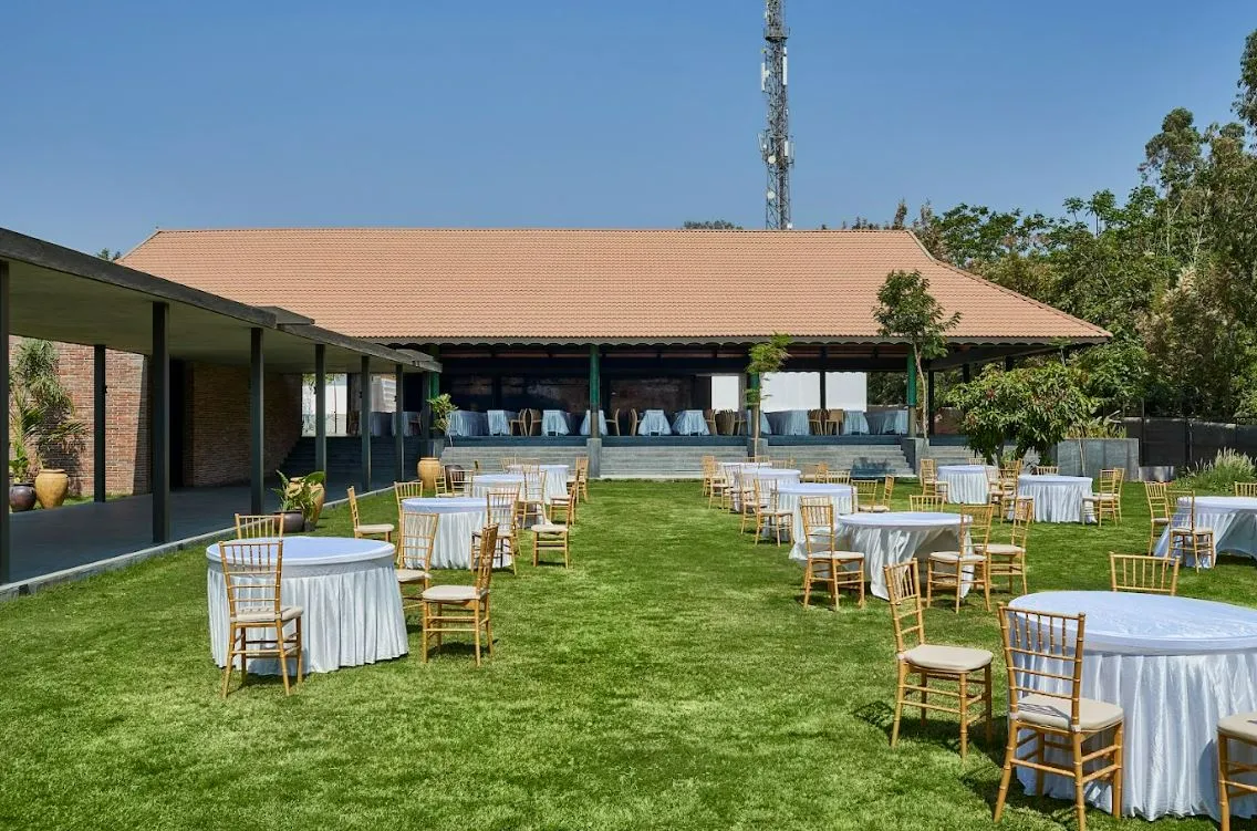 manoglian_garden_venue